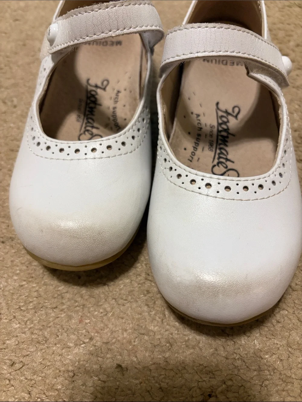 FootMates White Mary Jane Girls Dress Shoes